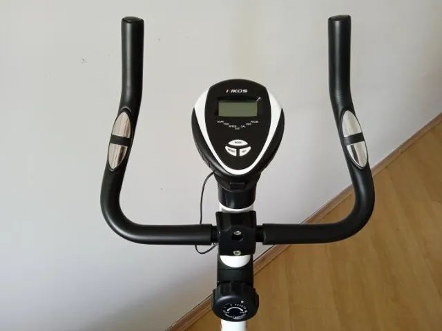 Bicicleta ergométrica Kikos KV 3.1i Magnética - 8 Níveis de Esforço em Aço Branco - Foto 3