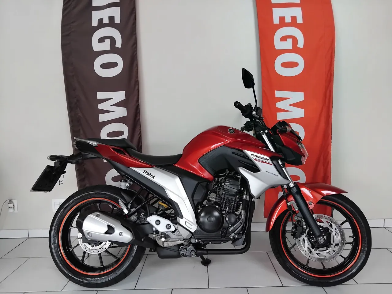 Fazer 250 ABS, ano 2020, ( ac. Moto e financio  )