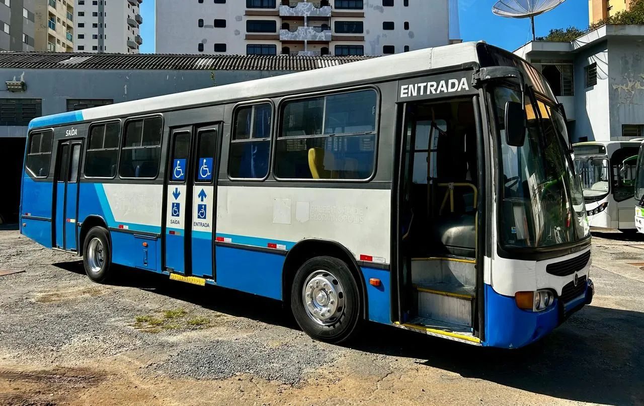 Onibus urbano curto 2008  - Foto 6