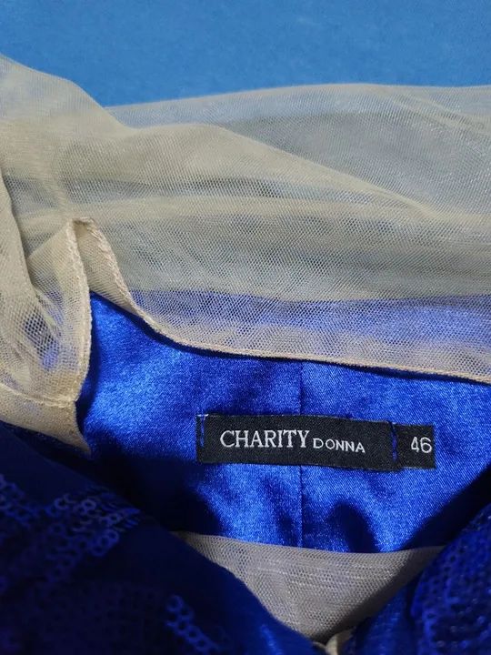 Vestido azul longo de renda com tule - Foto 2