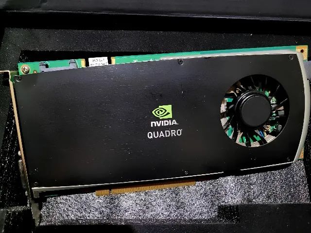Plaquinha de vídeo pra vc rodar jogo antigo e trabalhar / Quadro FX 3800 1GB - Foto 4
