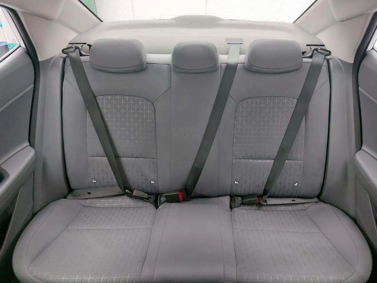 Hyundai HB20S Comfort Plus 1.0 TB Flex 12V Aut, foto 18 de 18
