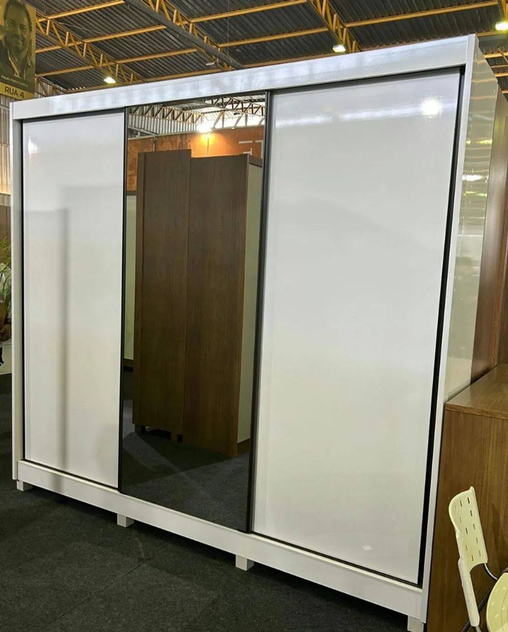 Guarda-roupa de casal 100% MDF  - Foto 3