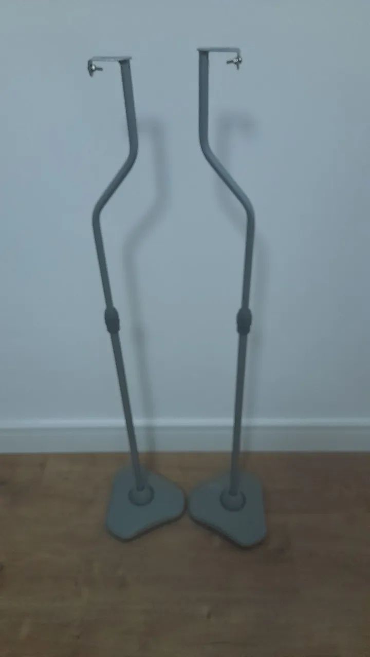 Pedestal / Suporte para home theater