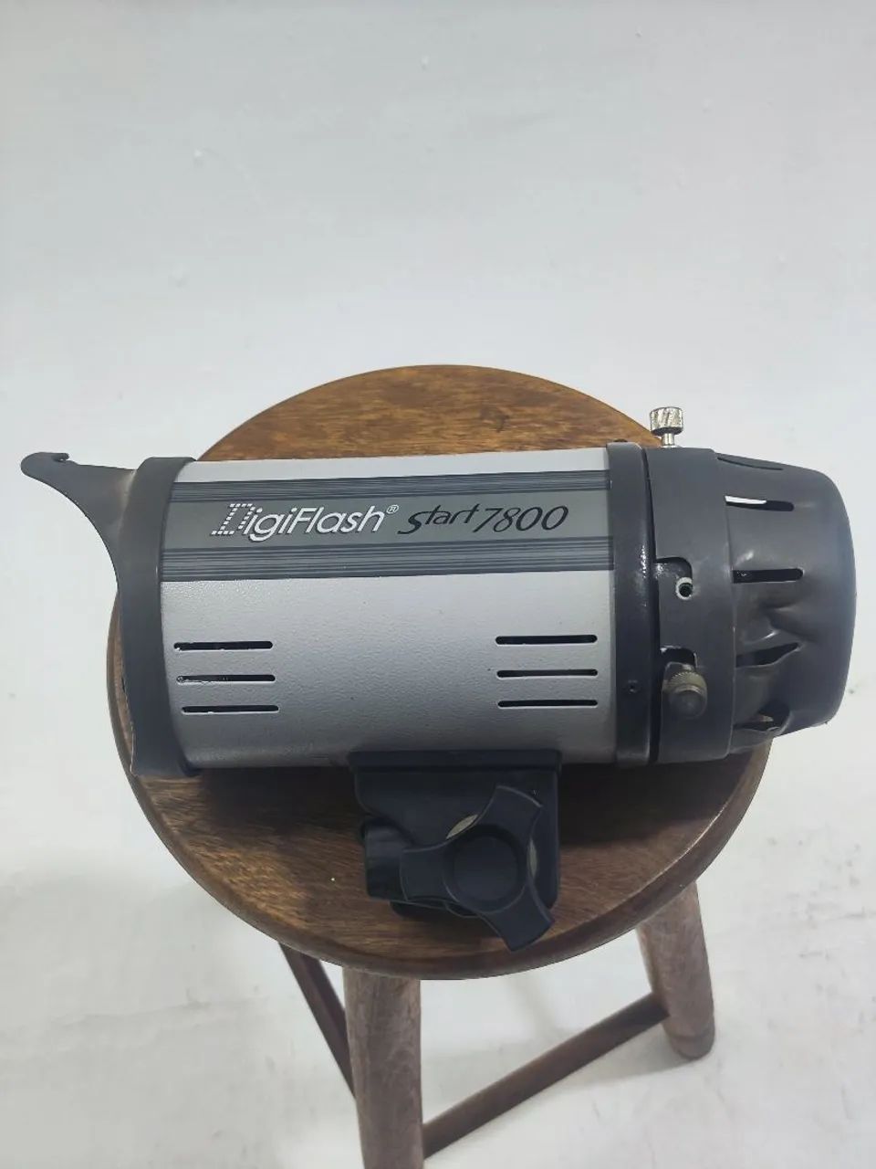 Flash para Câmera DigiFlash Start 7800