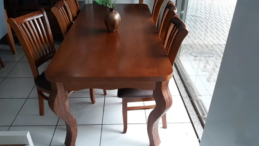 MESA EM MADEIRA 2MT
