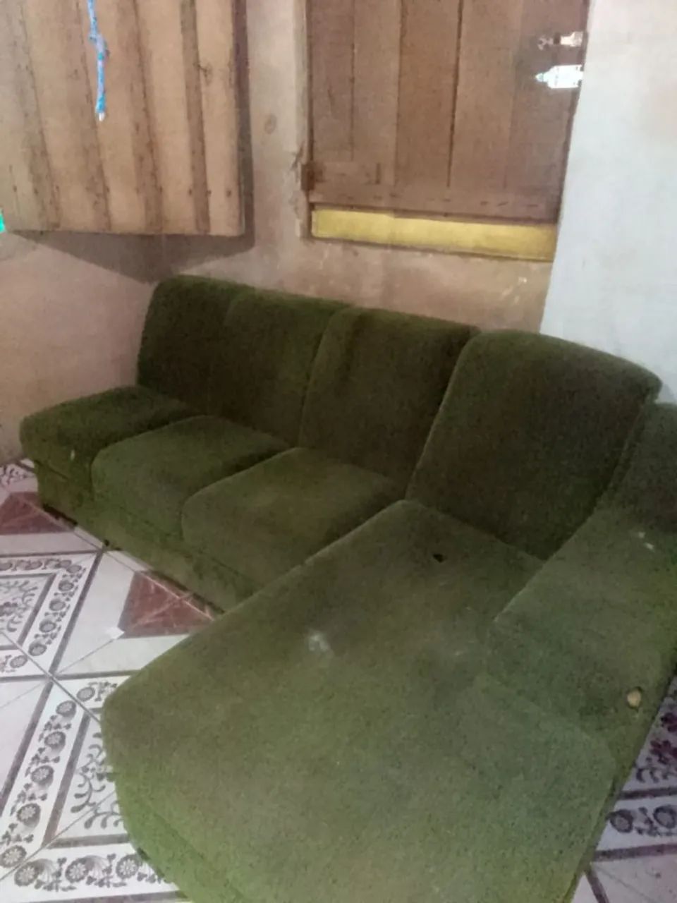Sofá de canto verde