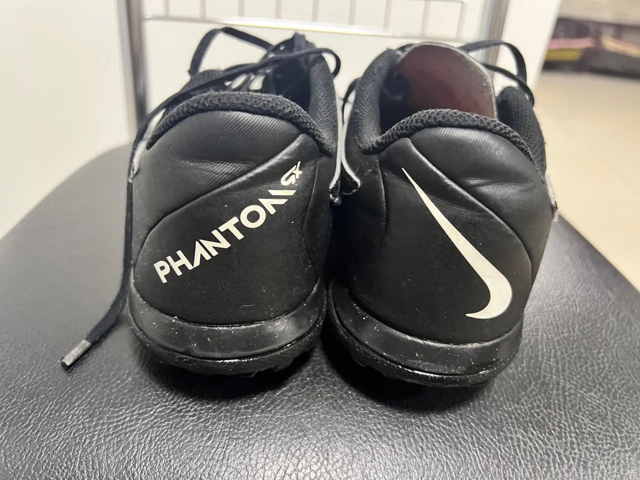 Chuteiras Nike Phantom - Tamanho 38 - Foto 3