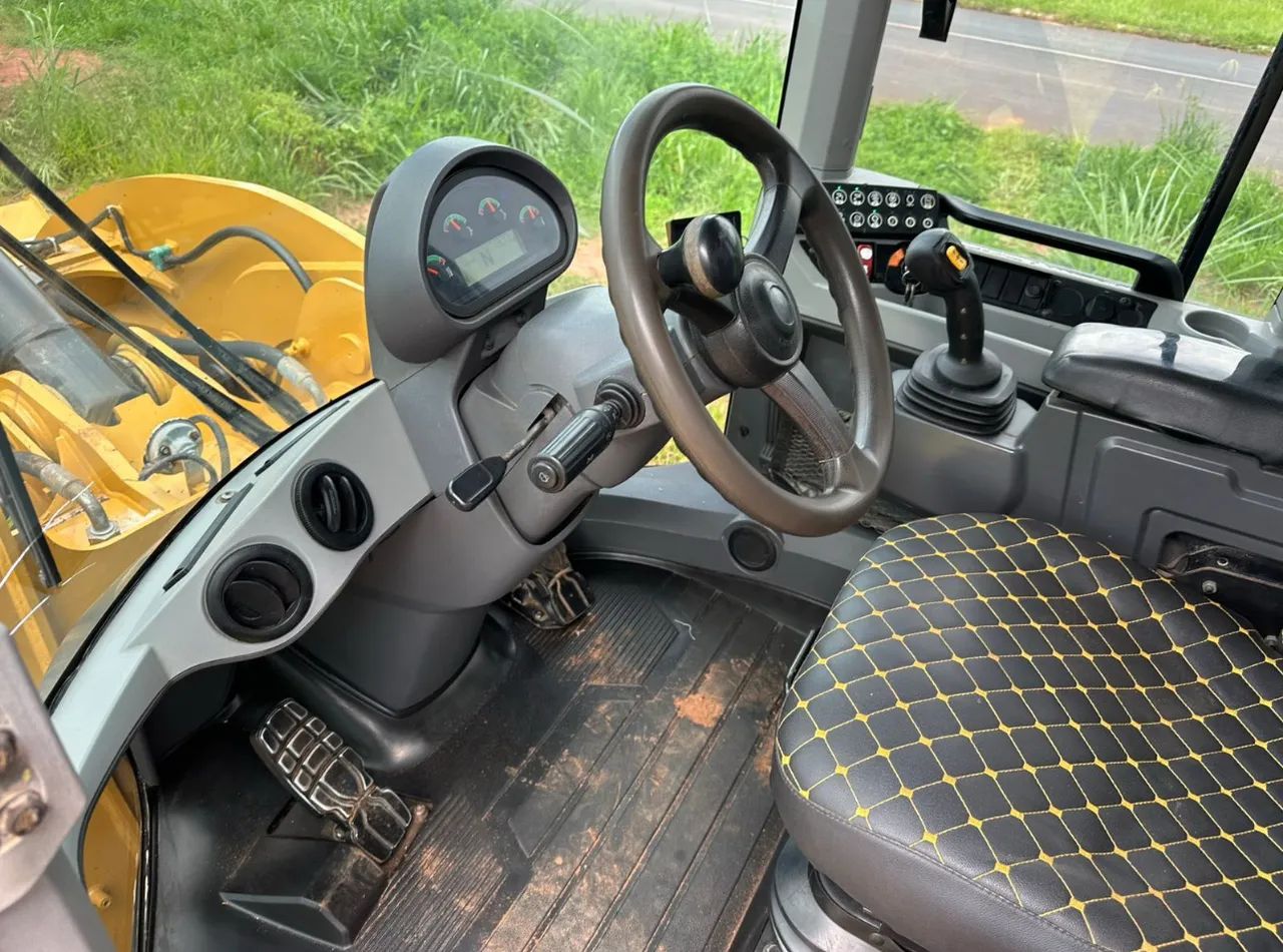 Pá Carregadeira Caterpillar 924K ano 2018 com 13.500 horas, em SP - Foto 5