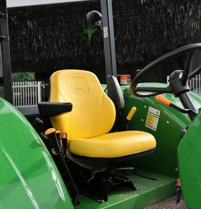 Trator John  Deere  2023  - Foto 5