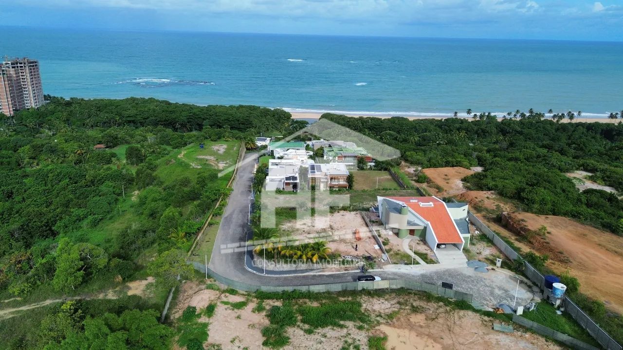 Lote totalmente nascente com vista para o mar - Condomínio Horizonte Fênix. - Foto 2