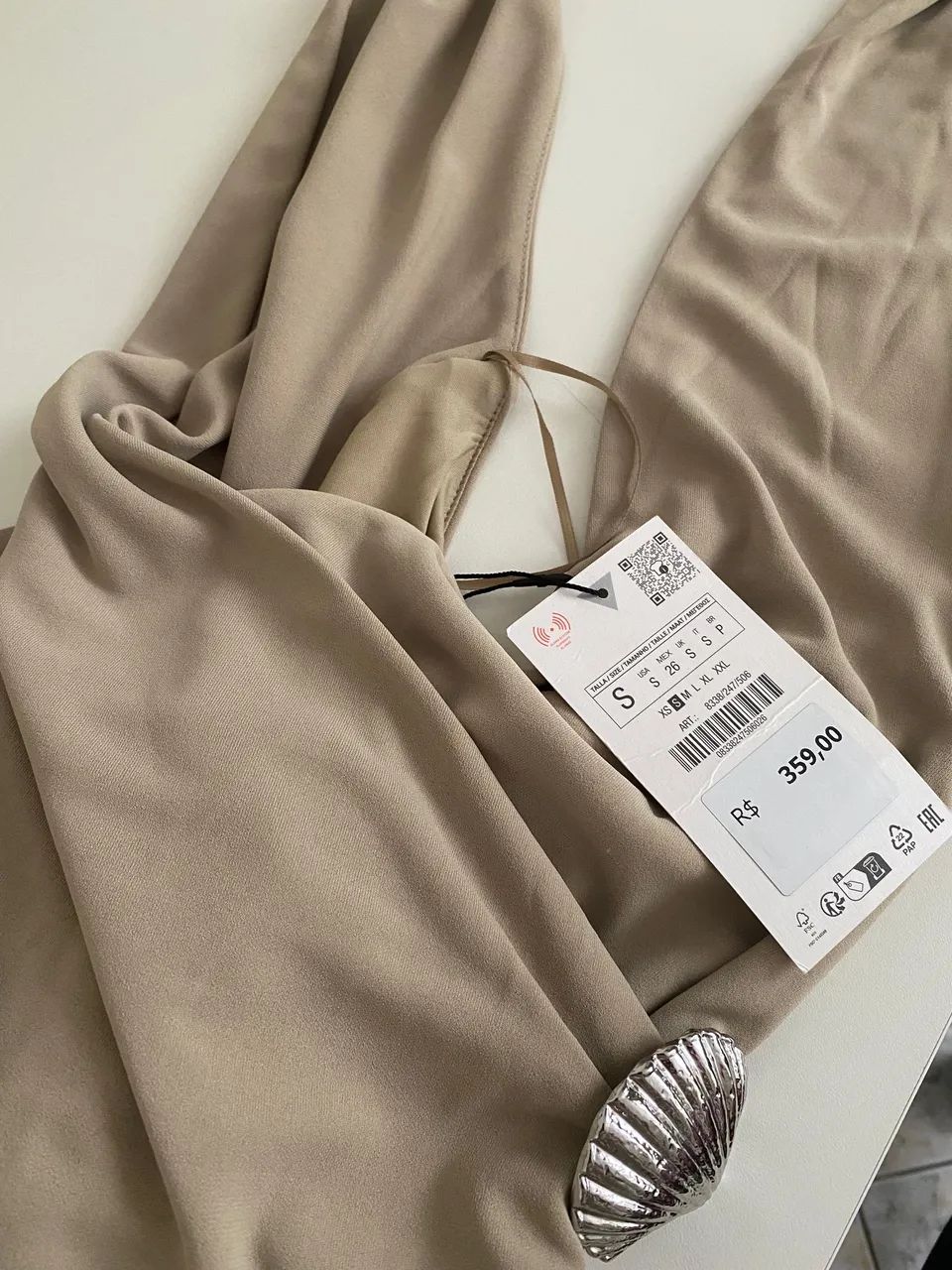 VESTIDO FRENTE ÚNICA COM CONCHA ZARA - Foto 5