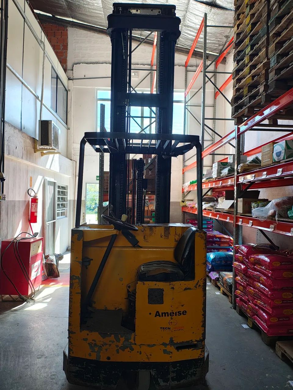 Empilhadeira Elétrica Ameise - usada e operando 