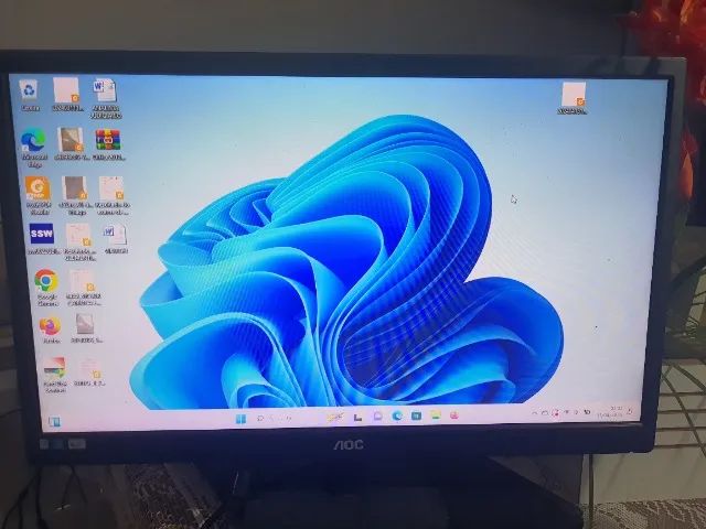 AOC 22-inch Monitor VGA - Warranty.64308001695618123