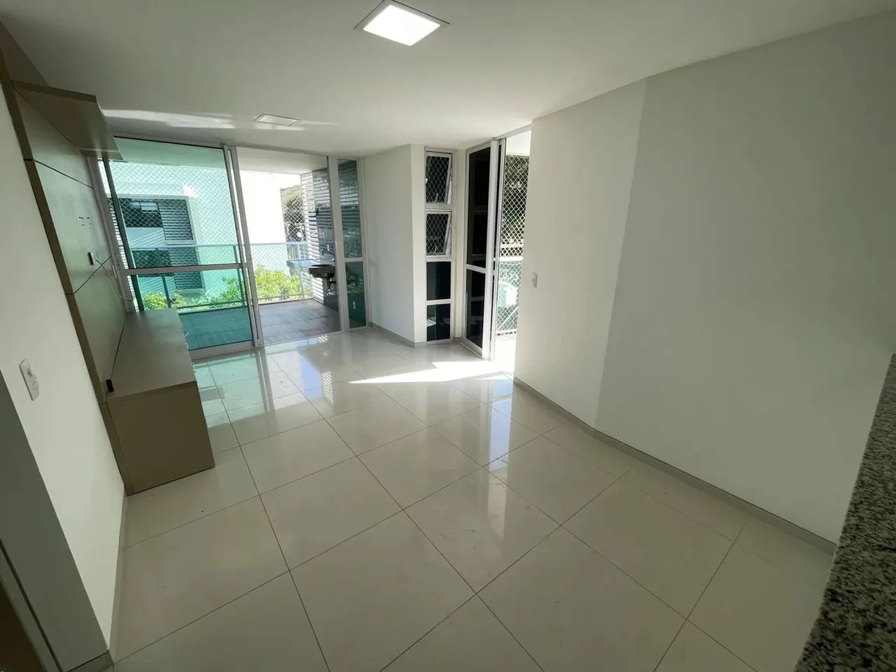 Apartamento p/ aluguel na beira mar do Cabo Branco c/ 2 quartos e móveis projetados - João - Foto 2