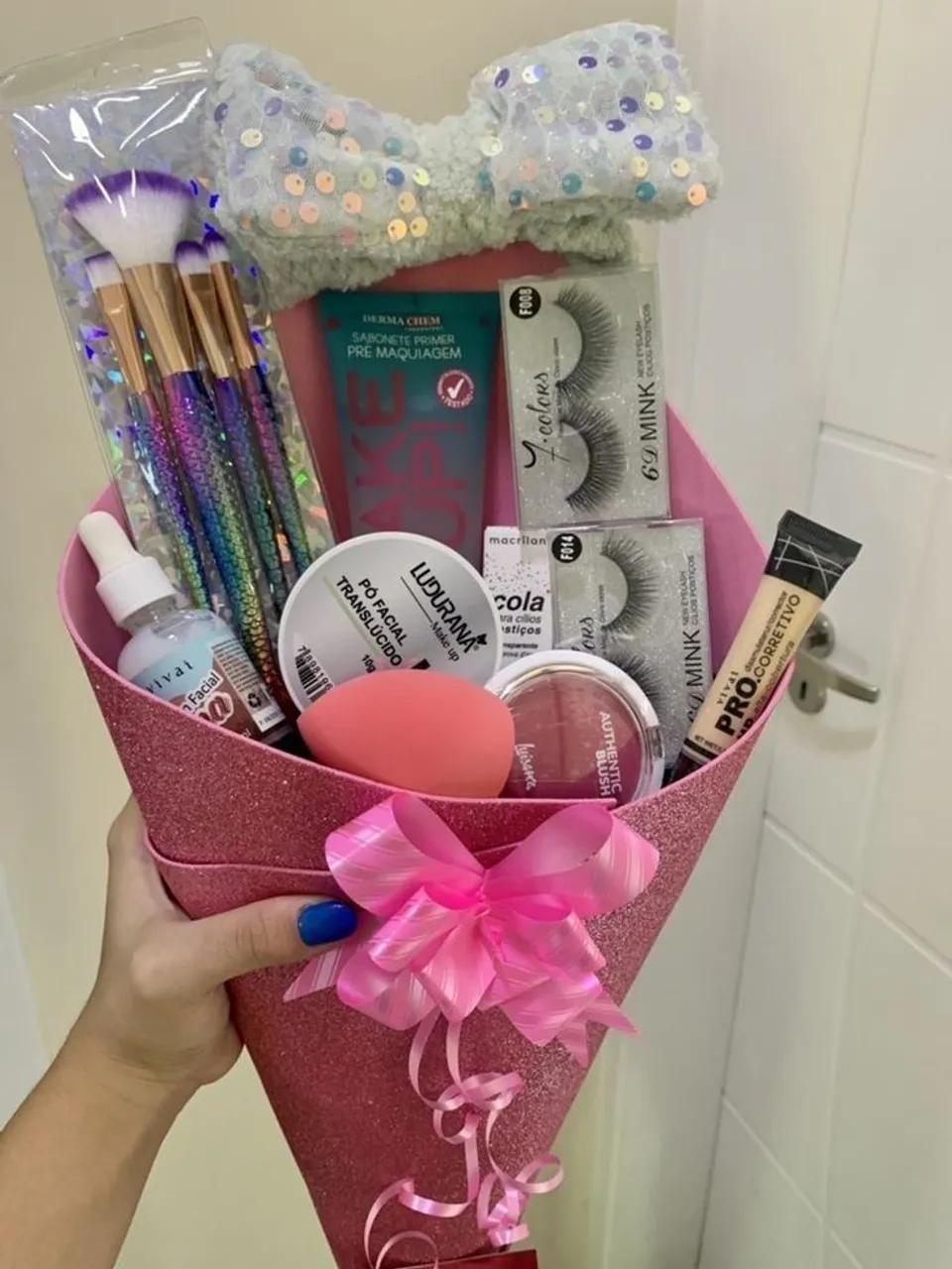 Buquê de Maquiagem Glamouroso