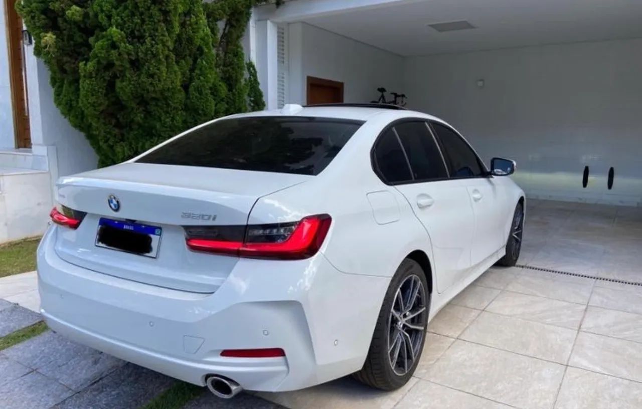 BMW 320I 2024