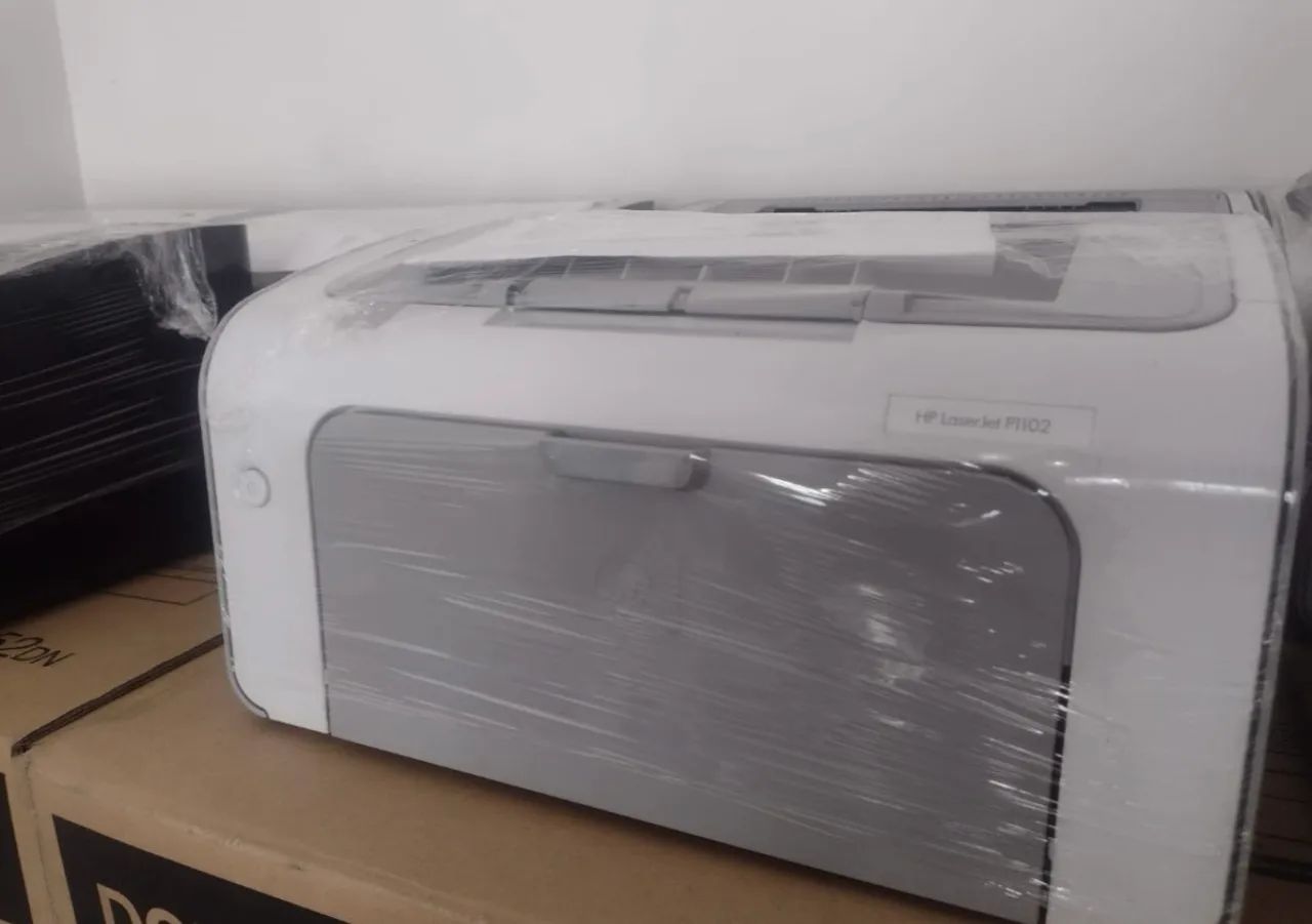 Impressora HP LaserJet P1102- monocromática 64842075879811120