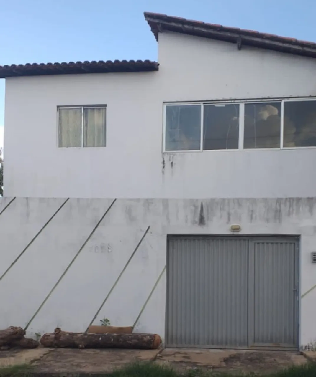 Aluguel Casa 4 Quartos C/ 3 Suítes e 3 Banheiros - Planalto Uruguai