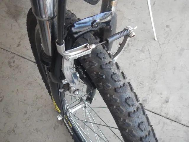 Bicicleta Caloi Andes aro 26 linda e com acessórios - Foto 5