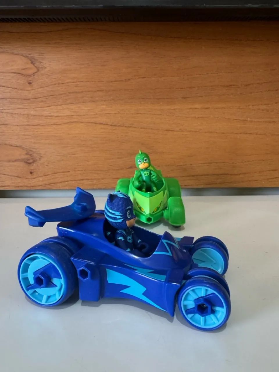 Carrinhos PJ Masks - Catboy e Gekko - Menino gato e Lagartixo  - Foto 5