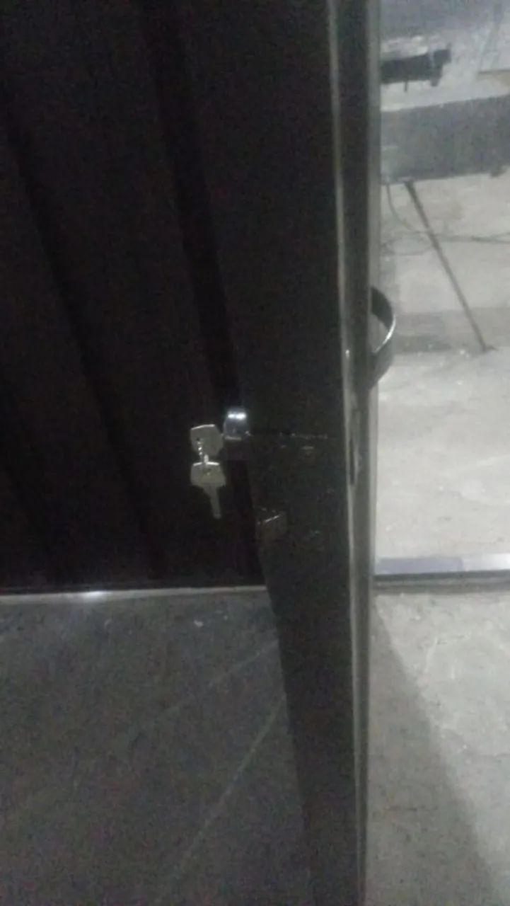 Portao novo de corre. Com social64842085295106122