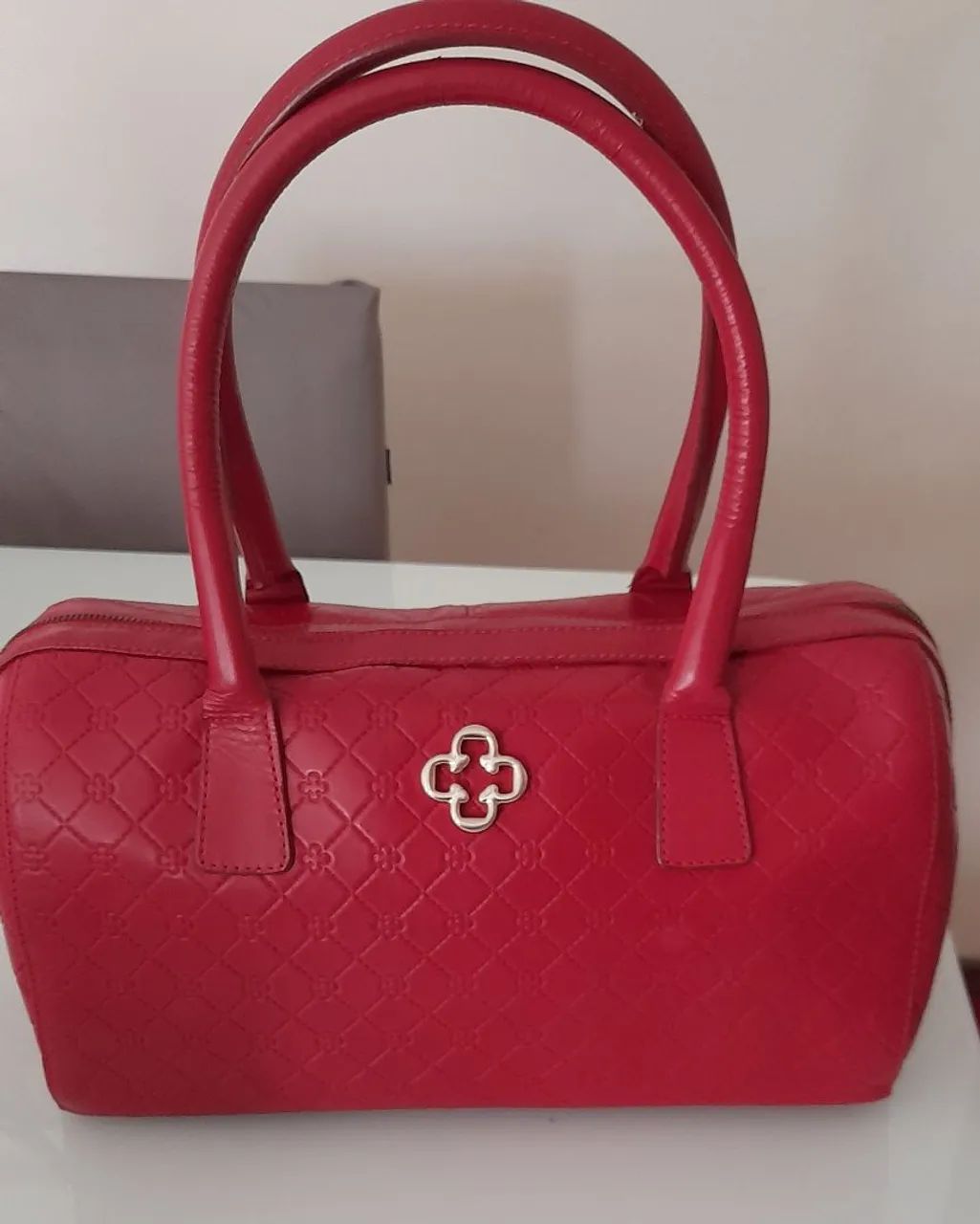 Bolsa de couro vermelha  capodarte 
