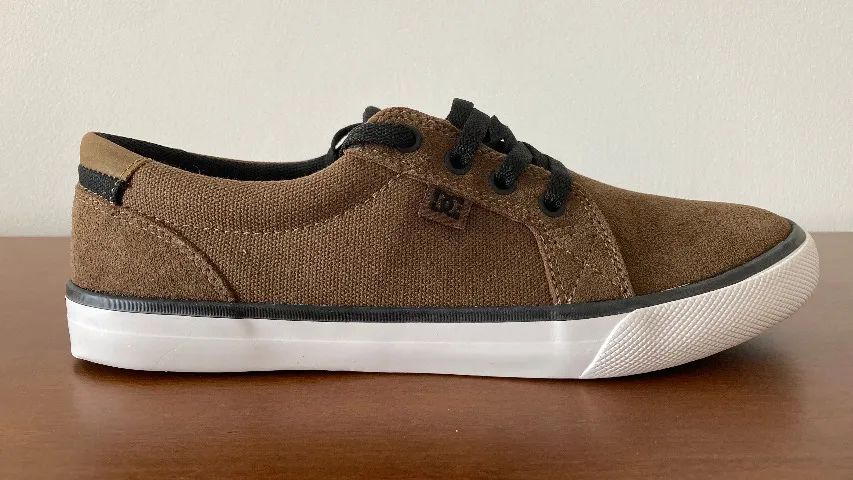 Tênis DC Shoes Council marrom número 39