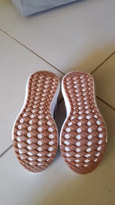 Tênis Vans Ultrarangee - Cinza N° 36 R$ 350 - Foto 2