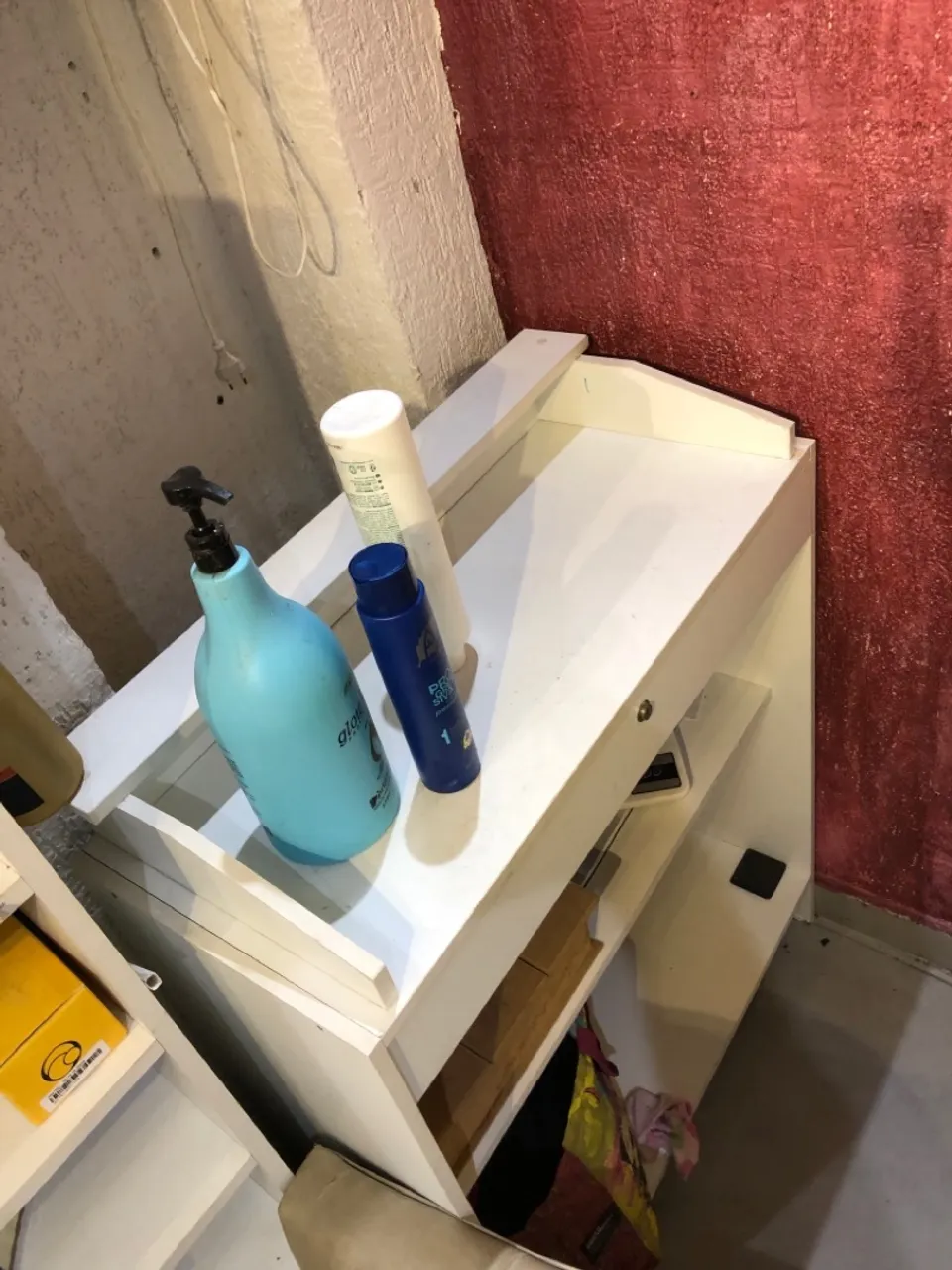 Balcão Branco para Comércio