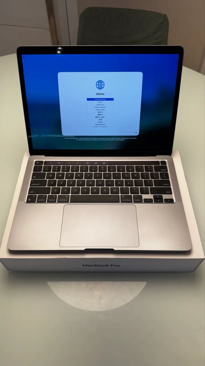macbook pro 13 2020