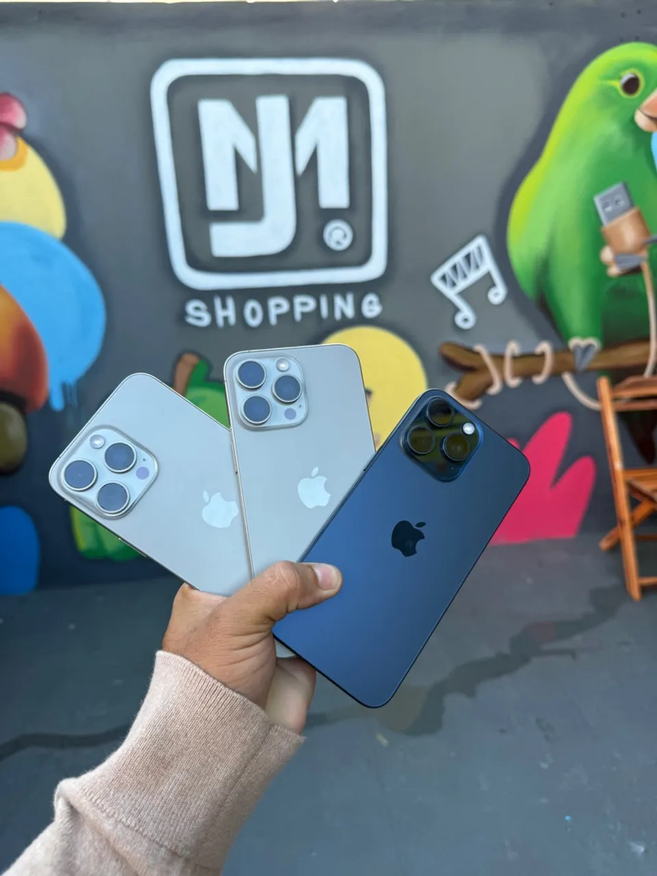 iPhone 15 Pro Max 256GB | Semi Novo | R$ 5.950 | Original com Garantia