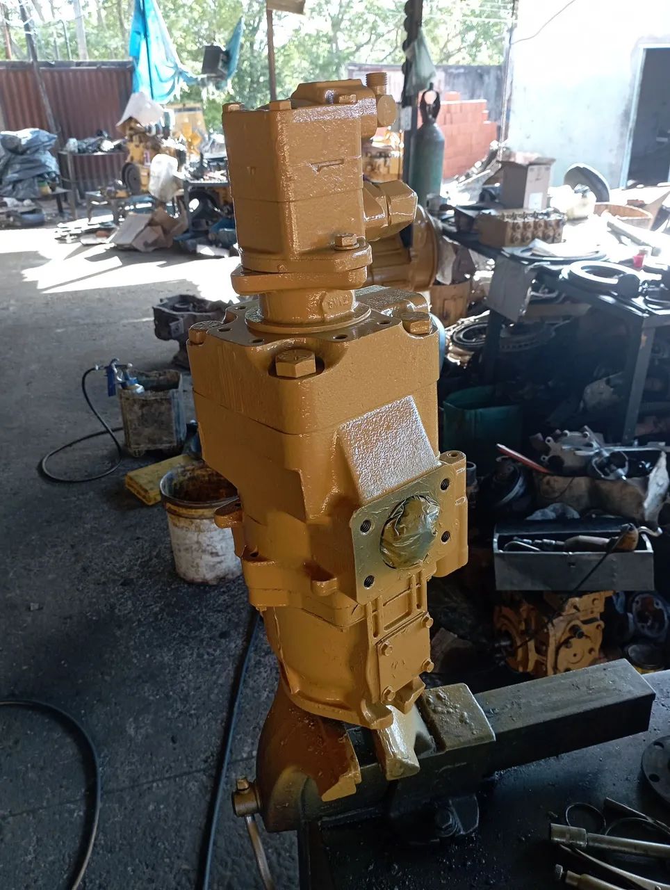 Bomba Hidráulica carregadeira 924F Revisada 