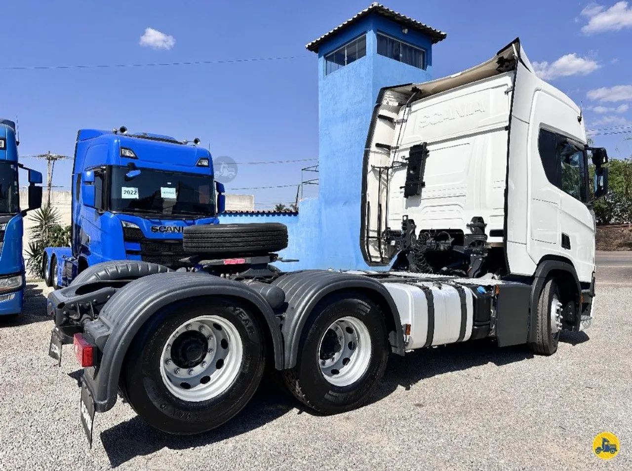SCANIA R-450 6X2<br>2022/2022<br>CABINE RH (TETO ALTO) - Foto 6