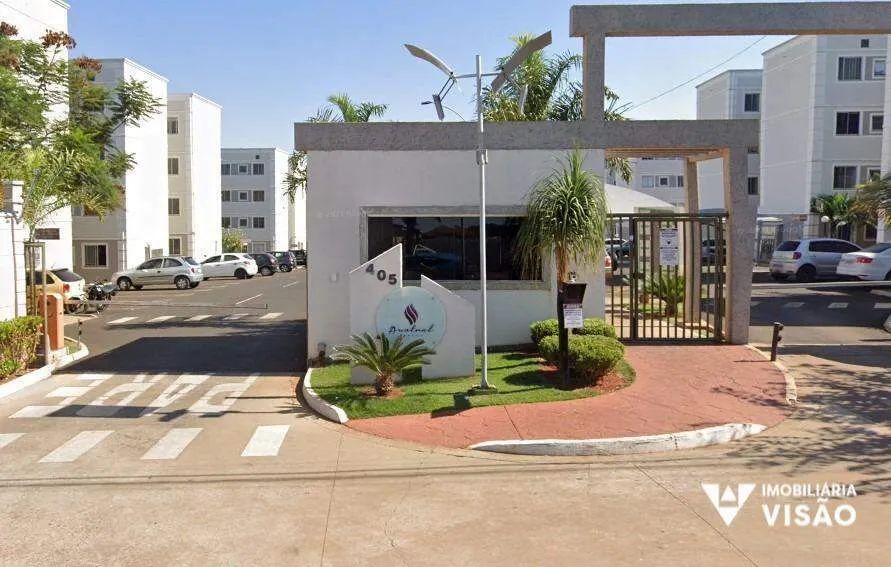 APTO 2 QUARTOS, 1 VAGA. CONDOMINIO FECHADO