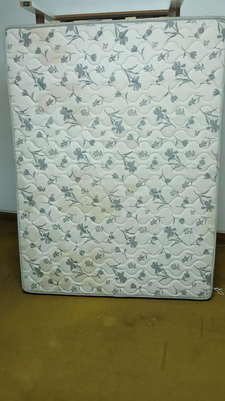Colchão Casal com Estampa Floral