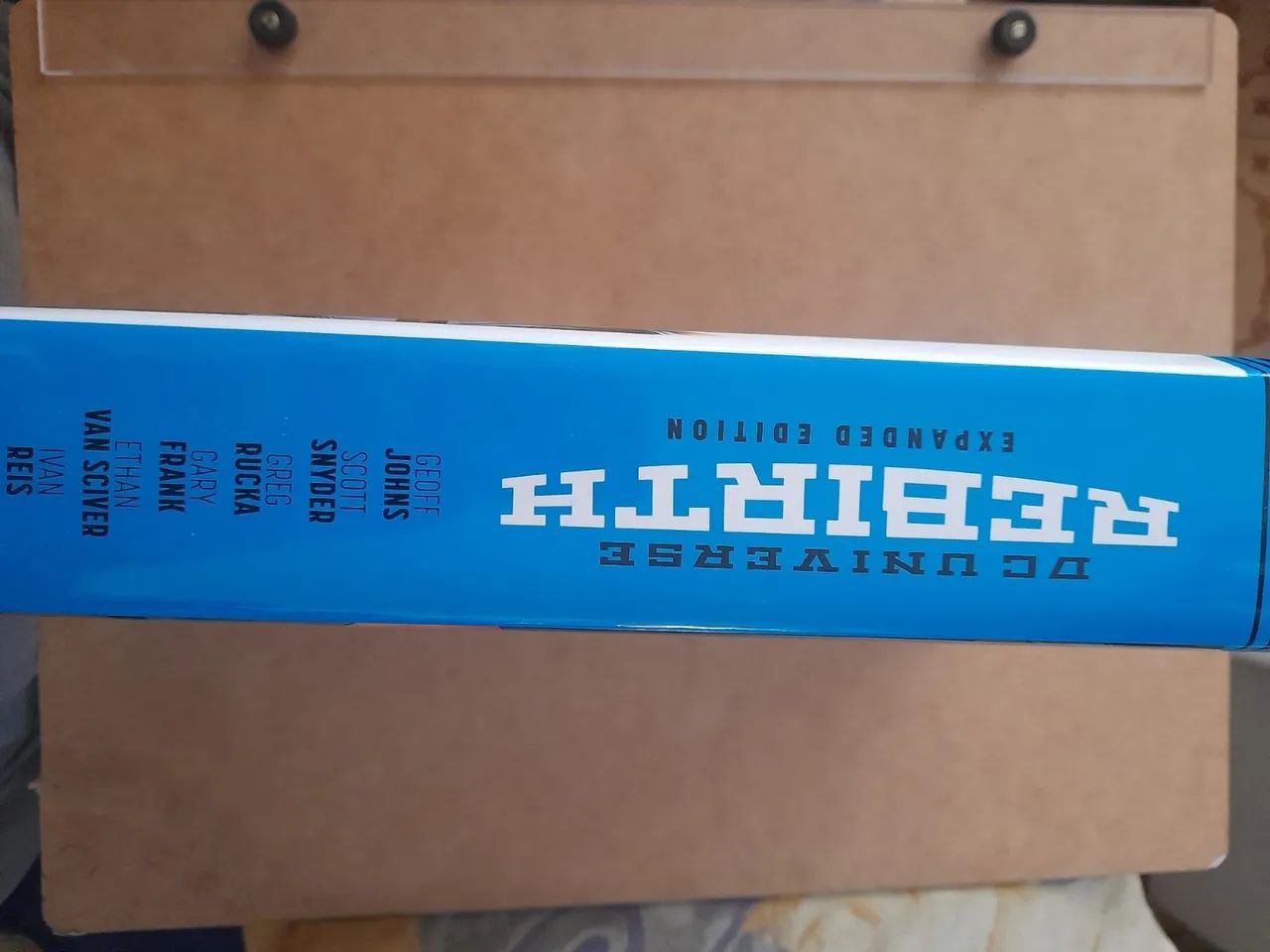 DC Rebirth Omnibus Expanded Edition - Foto 4