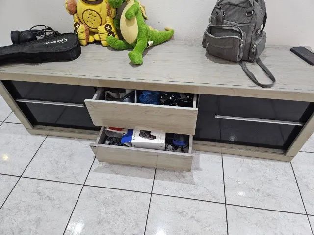 Rack para tv preto e cinza - Foto 2