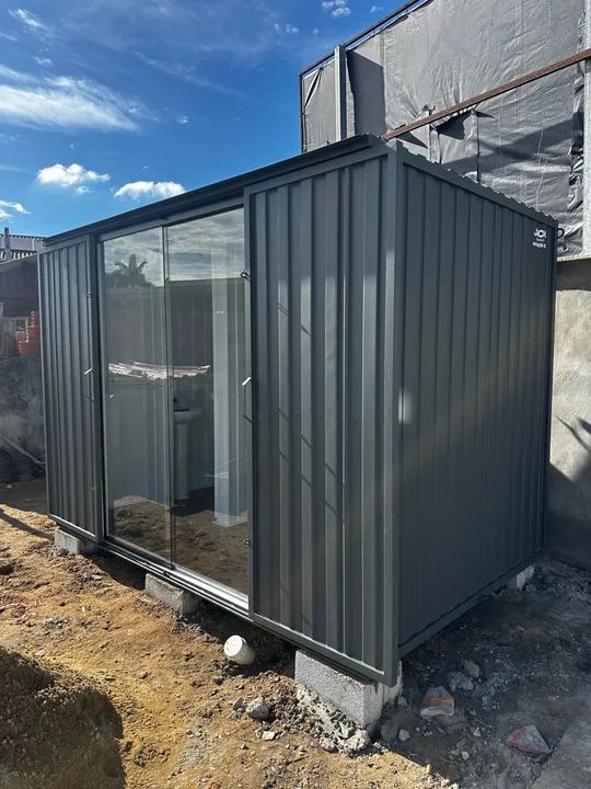 Escritório Modular 3x2 - Com Porta de Vidro e Grade