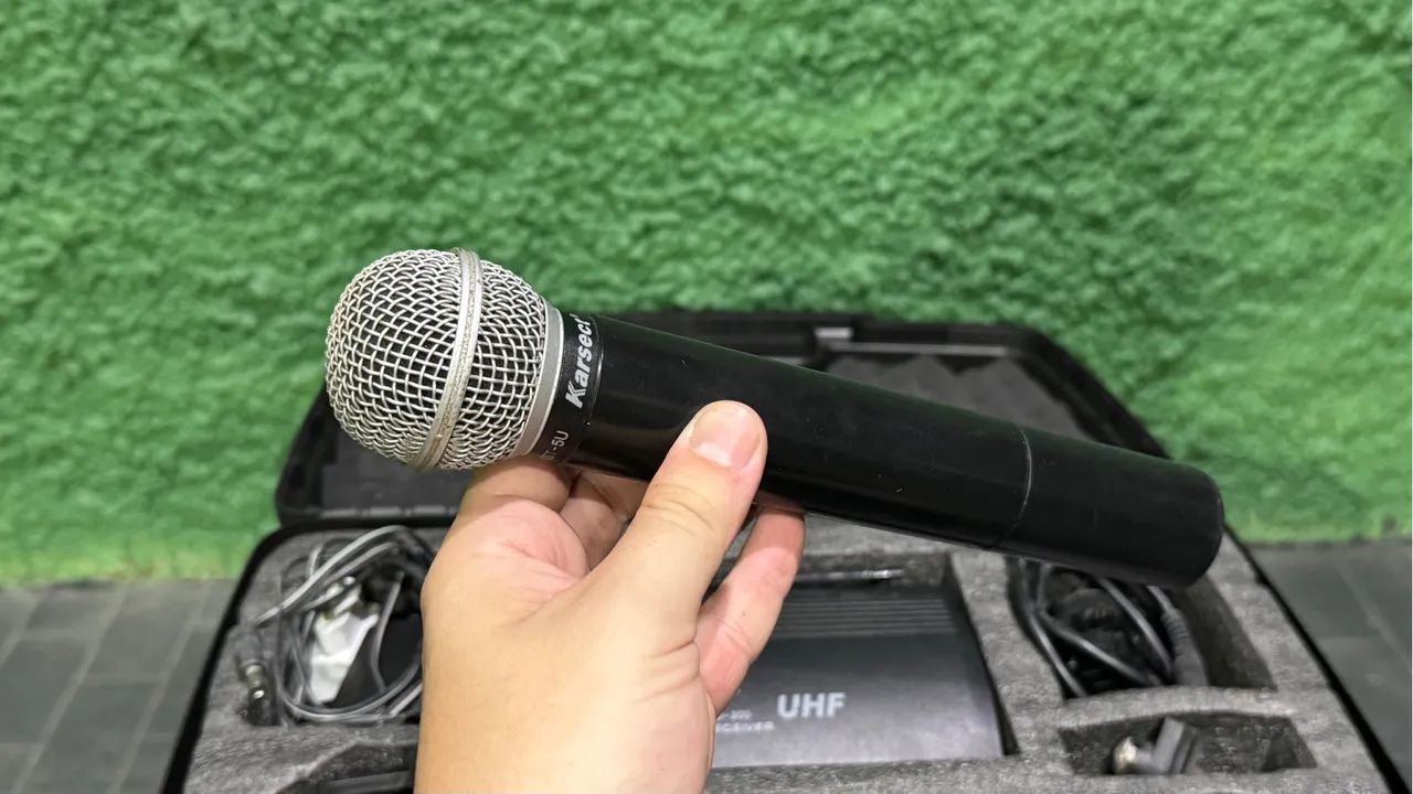 Microfone sem fio UHF - Profissional - Pouco usado - Foto 2