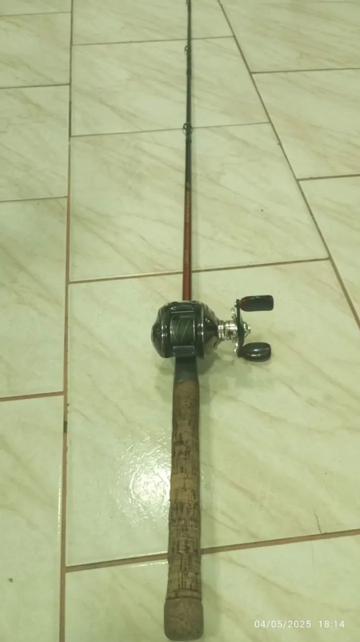 Vara+carretilha LADO DIREITO Caretilha QUANTUM ACS  VARA DOURADO 30 LB  - Foto 2