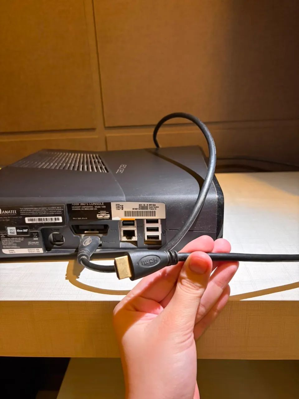 Xbox 360 Slim Console (Modelo 1439) + Cabos do Console + Kinect com cabo - Foto 4