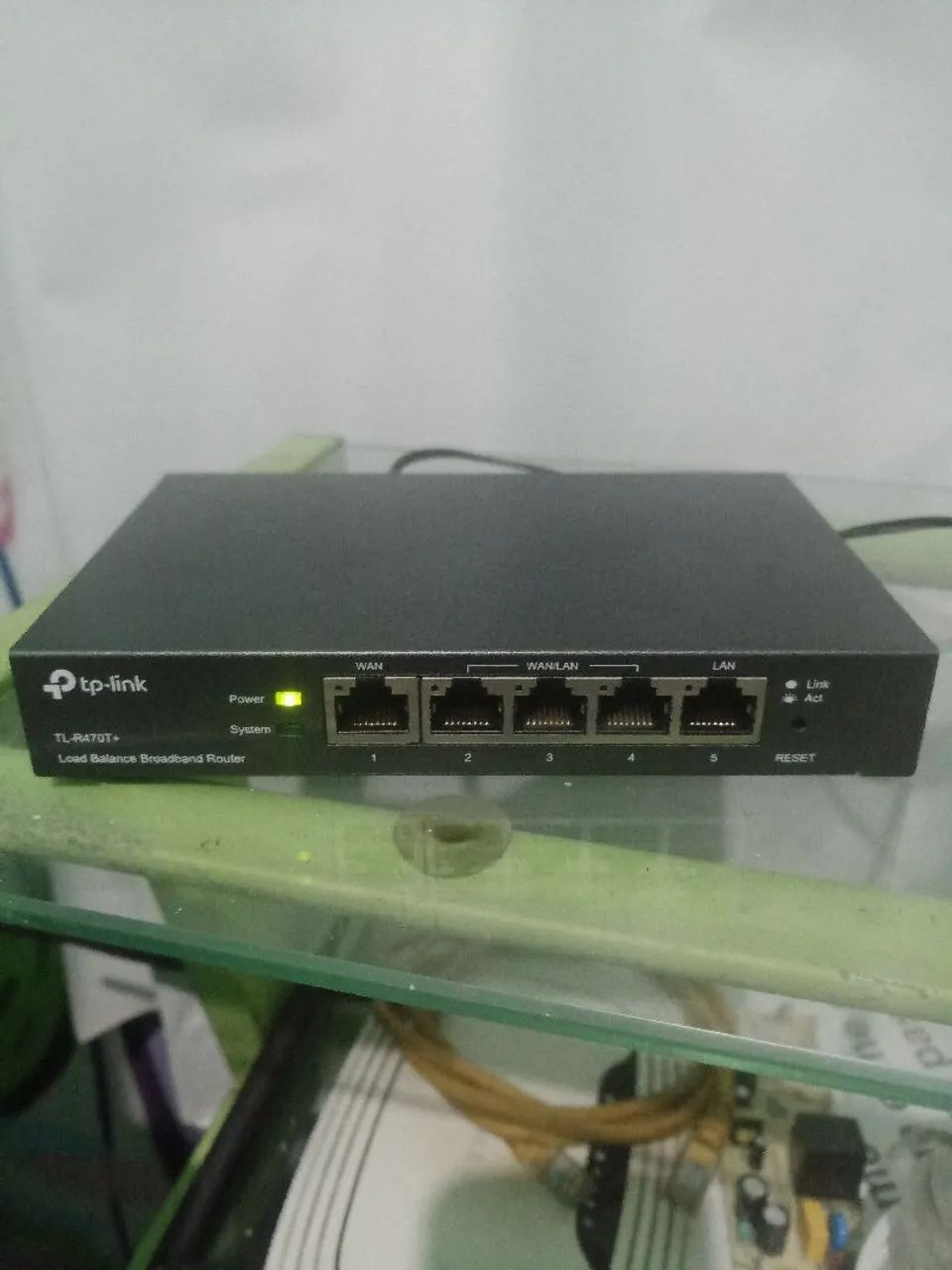 TP-LINK