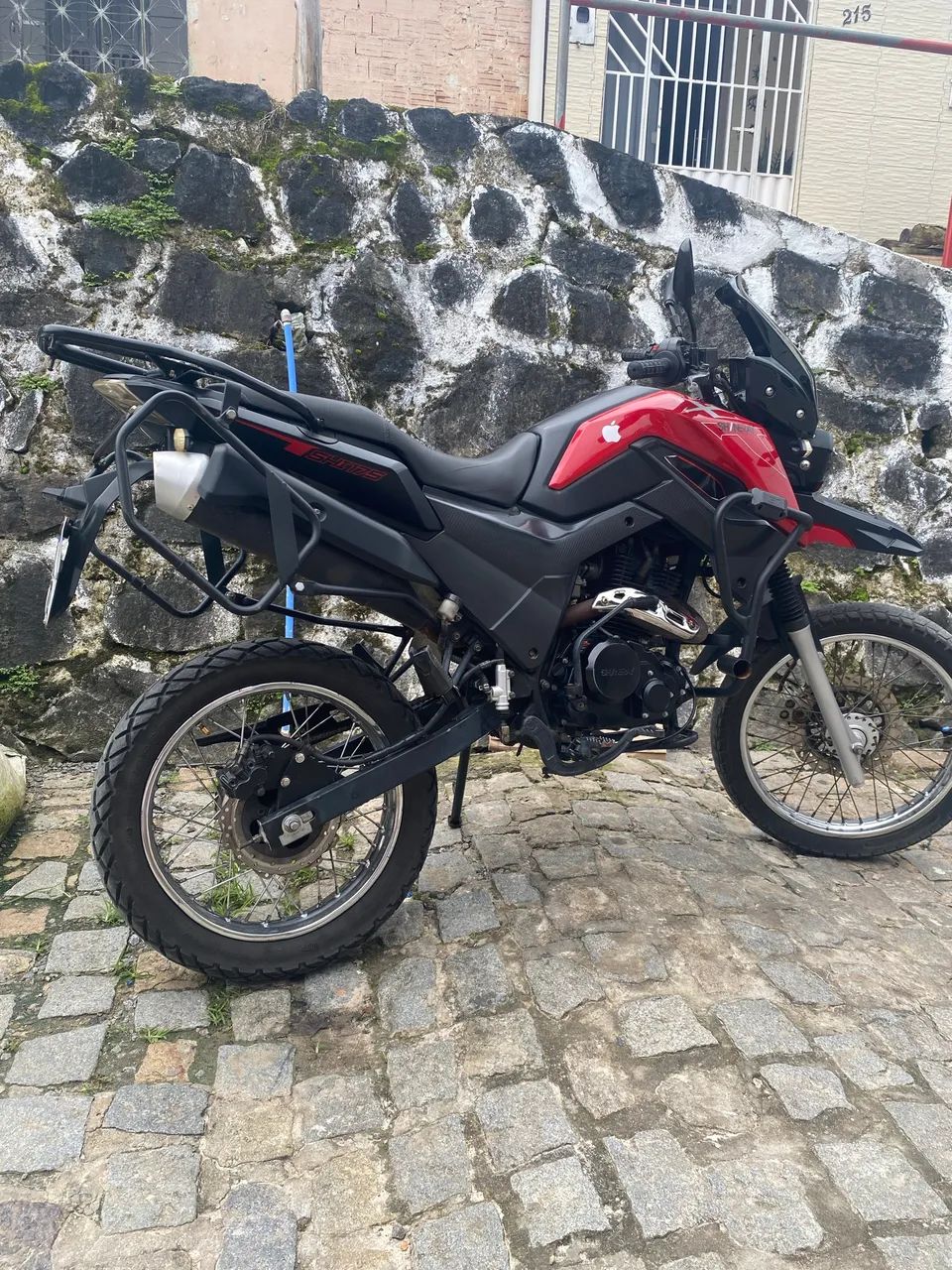 Moto Shi 175 carburada
