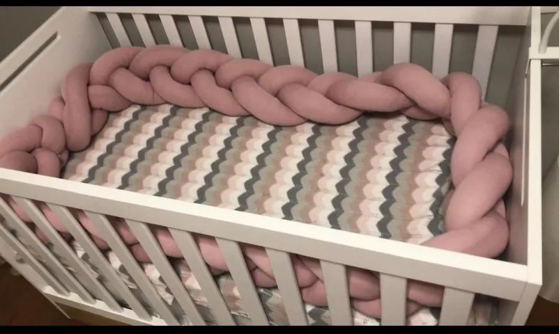 Berço que vira caminha 