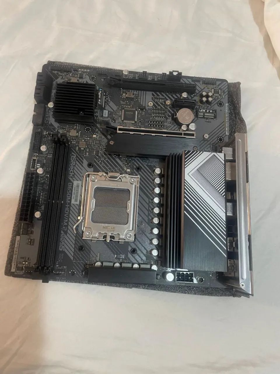 Placa Mãe Asrock B650M - Foto 2