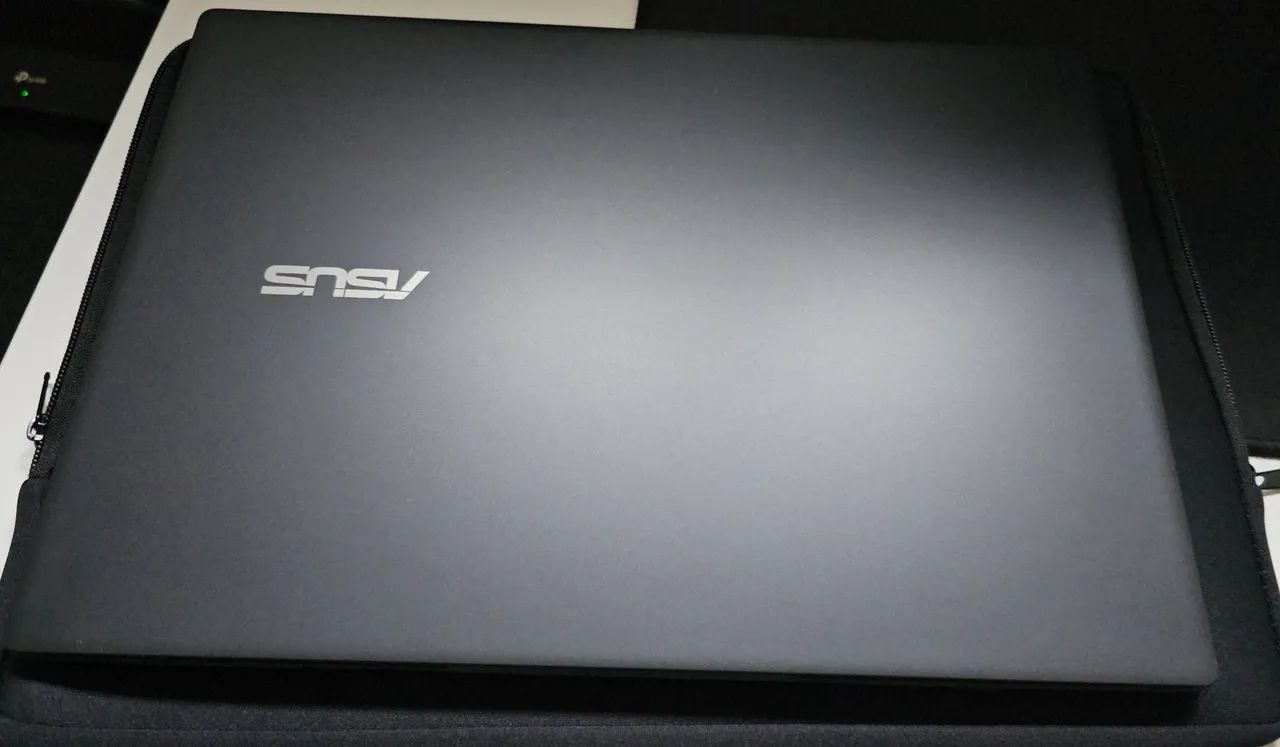 Notebook ASUS V16  - Foto 3
