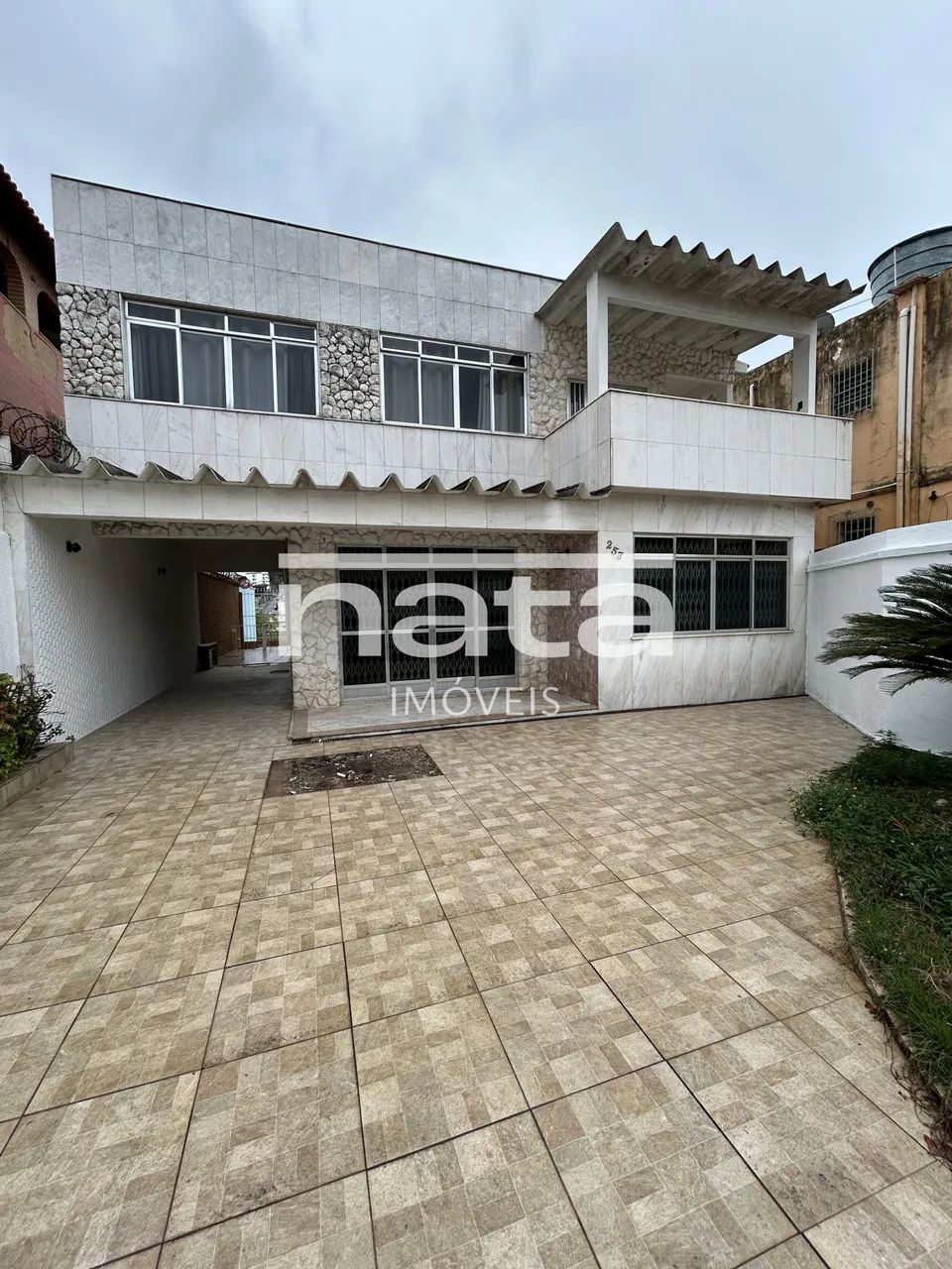 Casa | 3 quartos | Jardim 25 de Agosto