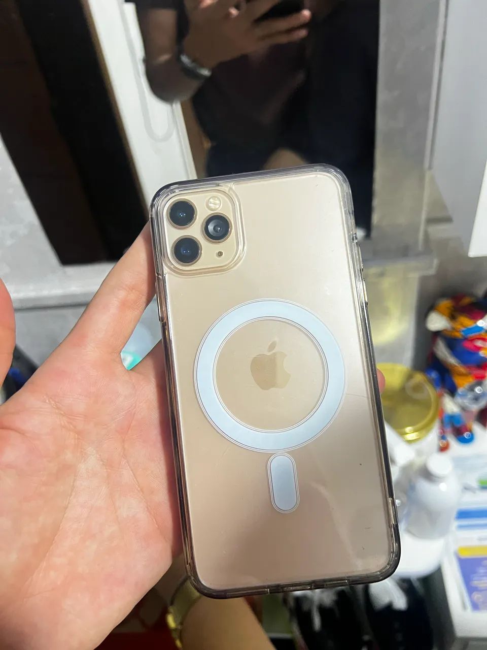 VENDO IPHONE 11 PRO MAX GOLD - Foto 5