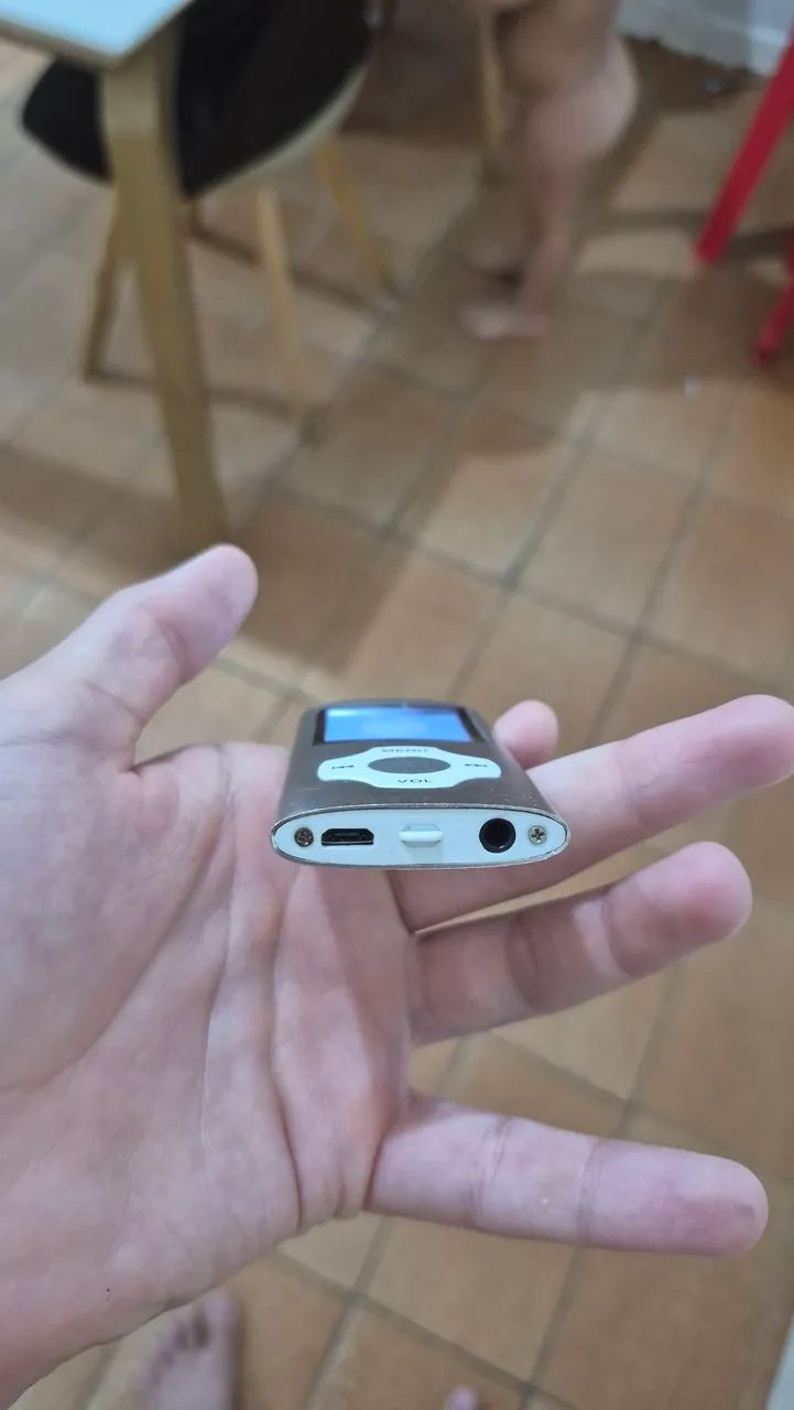 MP3 player bluetooth já com cartão SD - Foto 3
